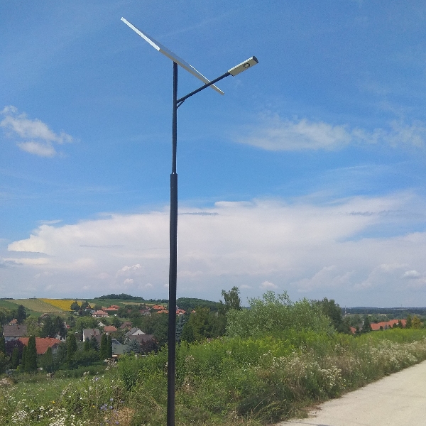 Teskánd, solar public light